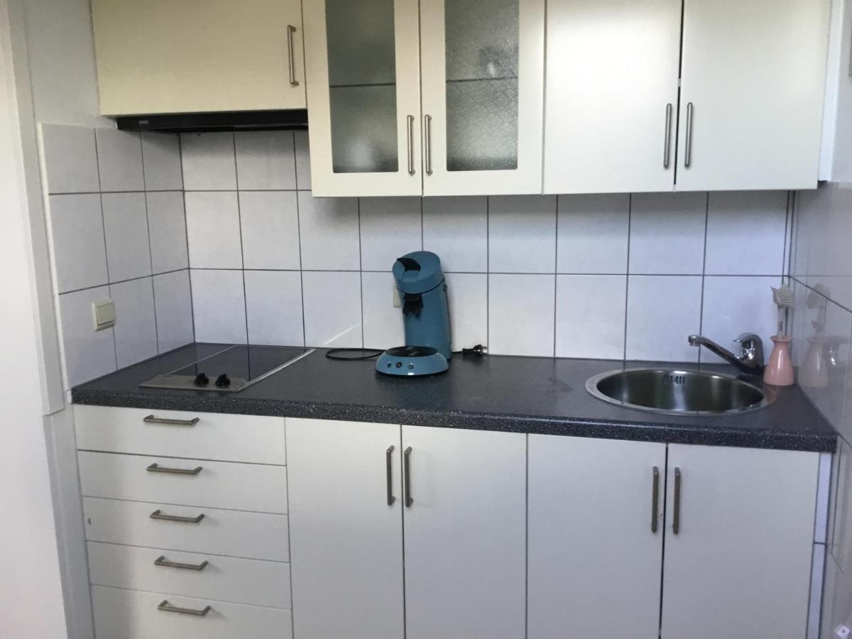 De Achtertuin Apartment Maasmechelen Bagian luar foto