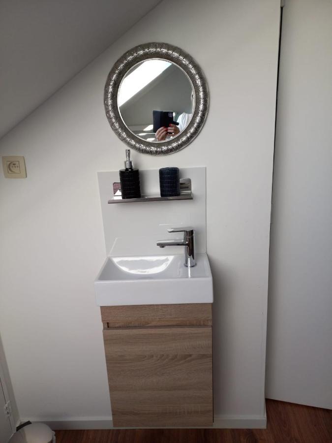 De Achtertuin Apartment Maasmechelen Bagian luar foto