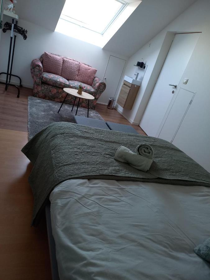 De Achtertuin Apartment Maasmechelen Bagian luar foto